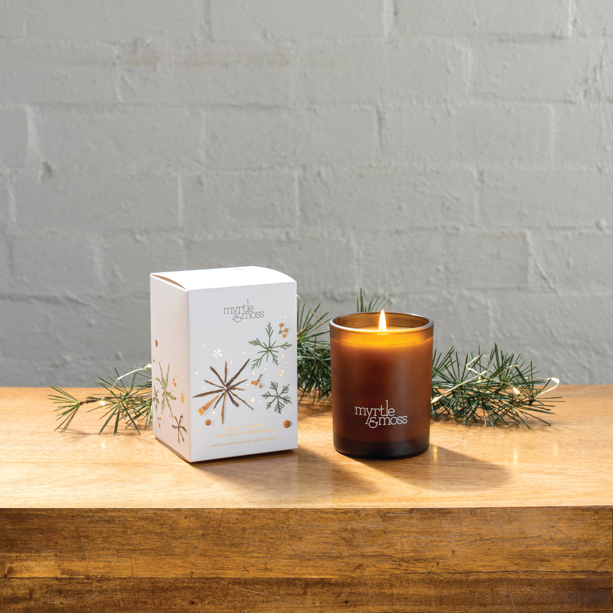 Christmas Candle ~ Sweet Orange, Nutmeg &amp; Cinnamon